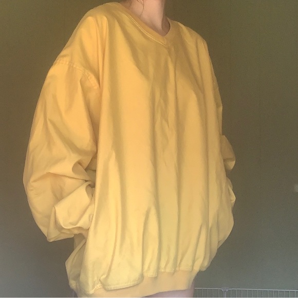 Water resistant sweatshirt - Picture 1 of 6